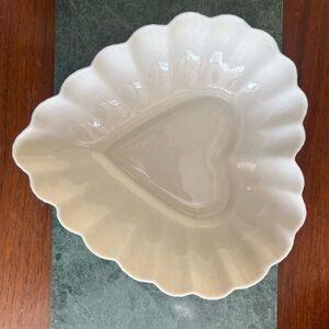 Authentic from Ireland Baleek Heart Shaped Dish